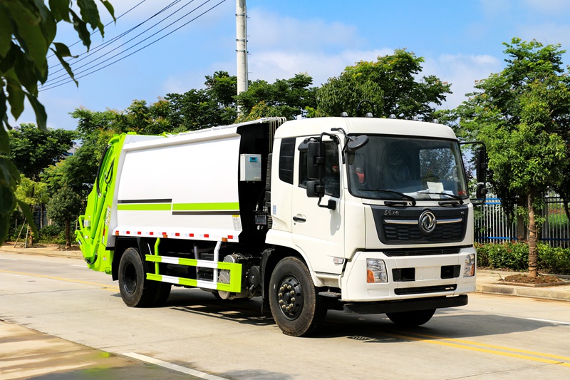 天锦压缩垃圾车