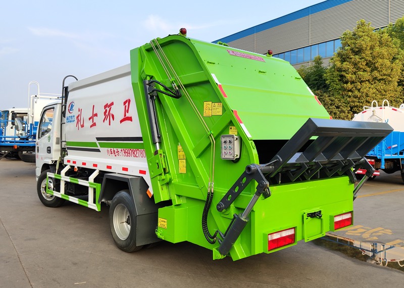 广东河源石总订购多利卡国六压缩式垃圾车(图3)
